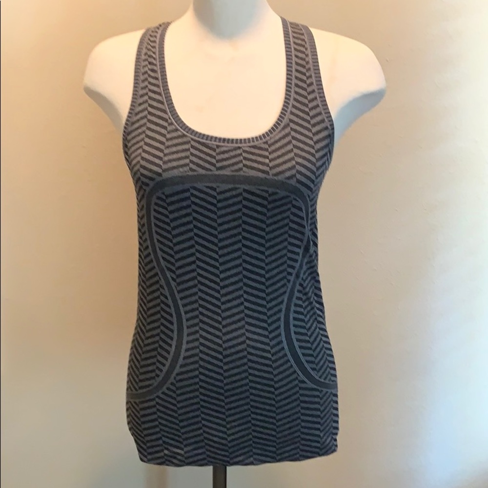 lululemon athletica Gray Chevron Racerback Tank